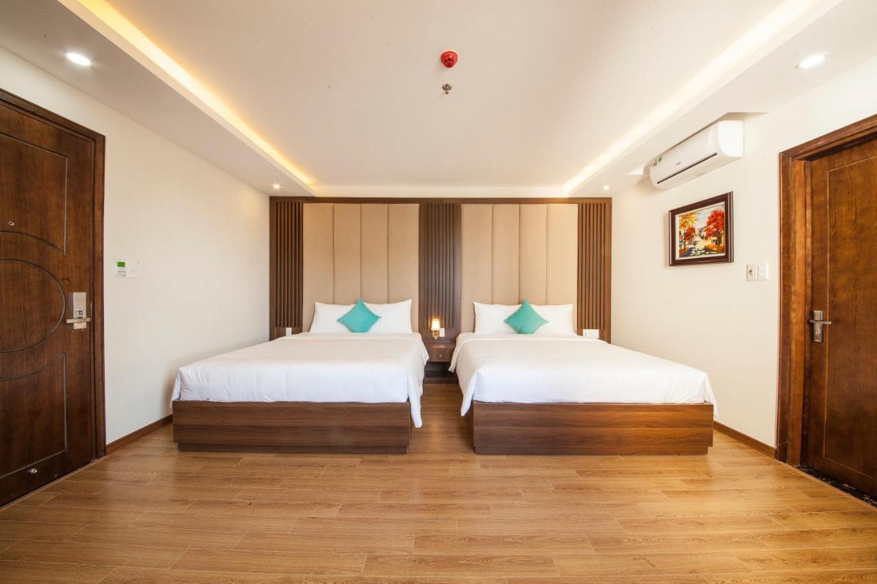 Pariat River Front Hotel Дананг Екстер'єр фото