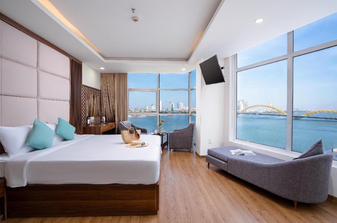Pariat River Front Hotel Дананг Екстер'єр фото