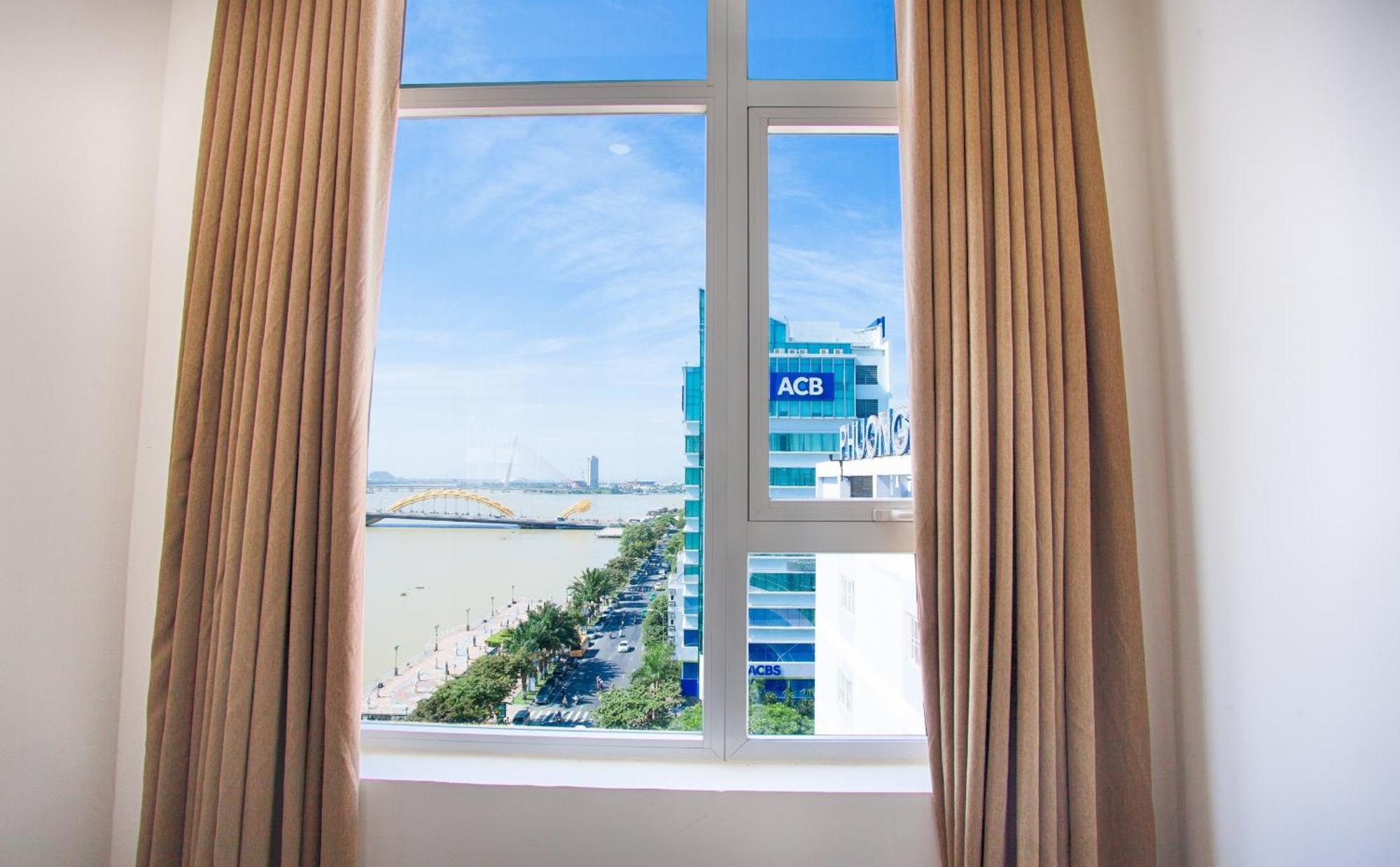 Pariat River Front Hotel Дананг Екстер'єр фото