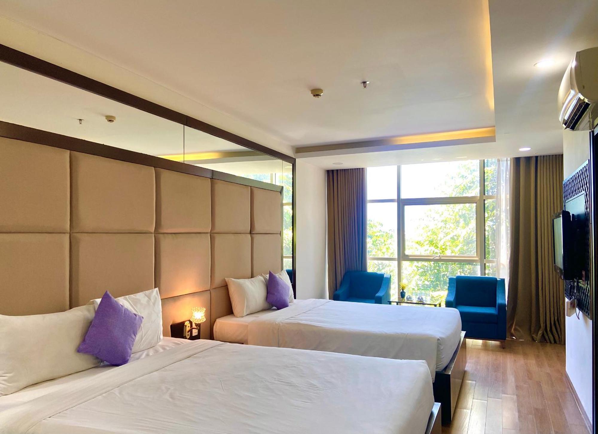 Pariat River Front Hotel Дананг Екстер'єр фото